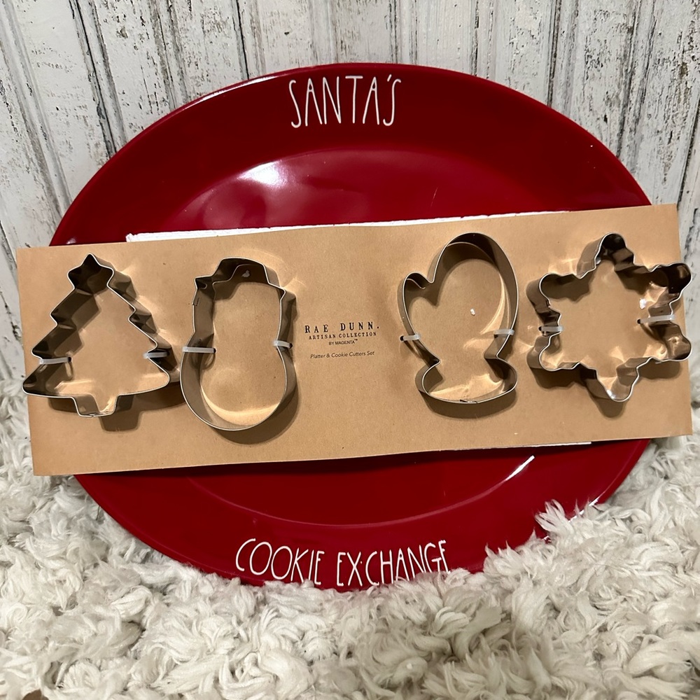 Rae Dunn “Santa’s Cookie Exchange” Plate and Cookie Cutter set